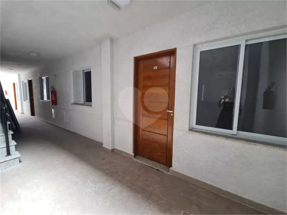 Apartamento à venda com 2 quartos, 40m² - Foto 1