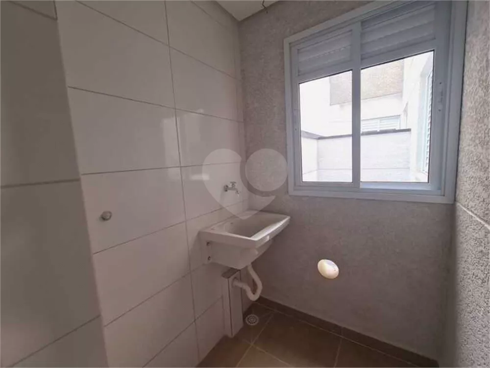 Apartamento à venda com 2 quartos, 40m² - Foto 12