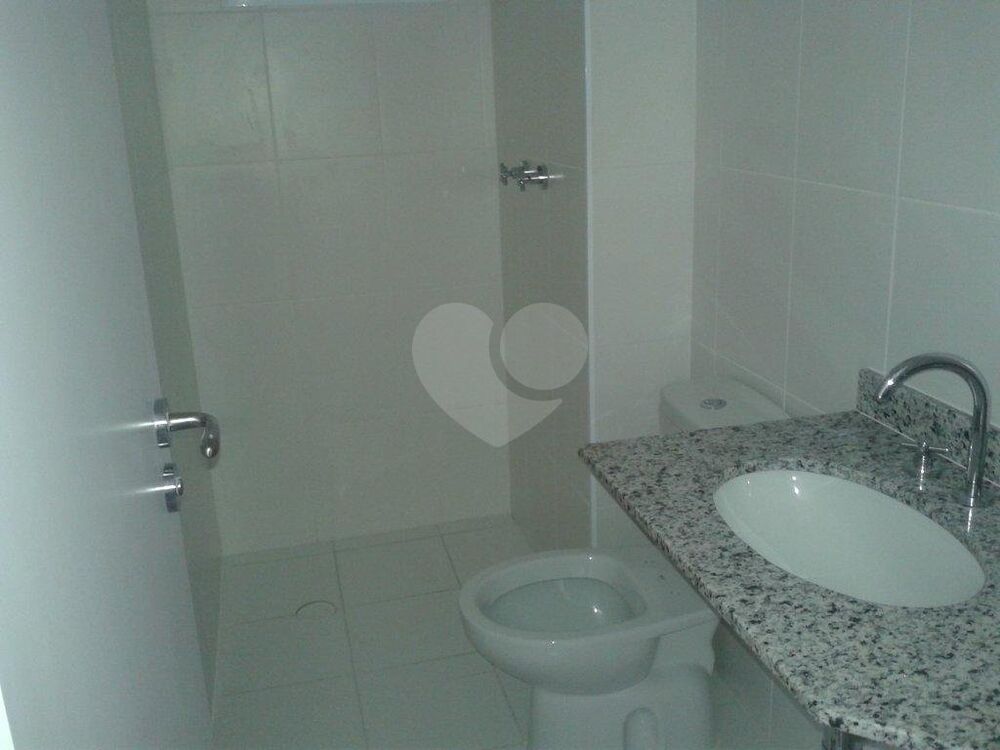 Apartamento à venda com 4 quartos, 131m² - Foto 3