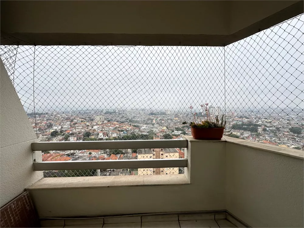 Apartamento à venda com 3 quartos, 75m² - Foto 1