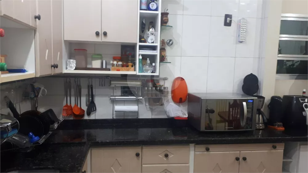 Sobrado à venda com 3 quartos, 120m² - Foto 3