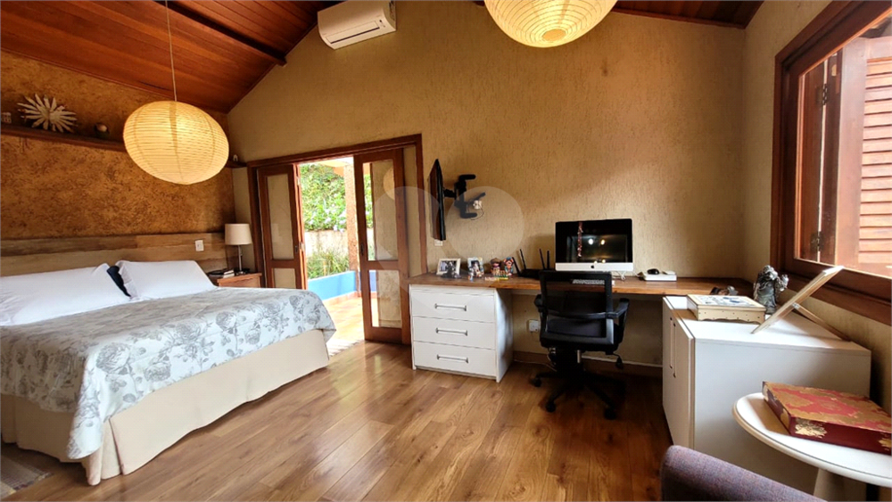 Casa, 3 quartos, 339 m² - Foto 1