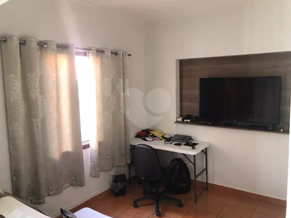 Casa à venda com 2 quartos, 186m² - Foto 4