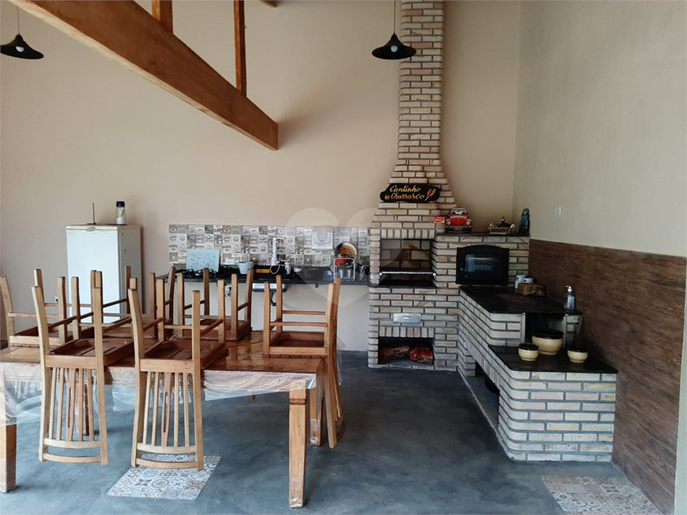 Casa à venda com 3 quartos, 1190m² - Foto 4