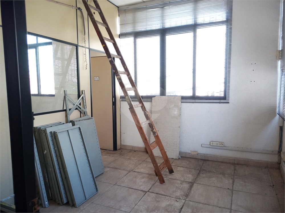 Depósito-Galpão-Armazém à venda, 760m² - Foto 14