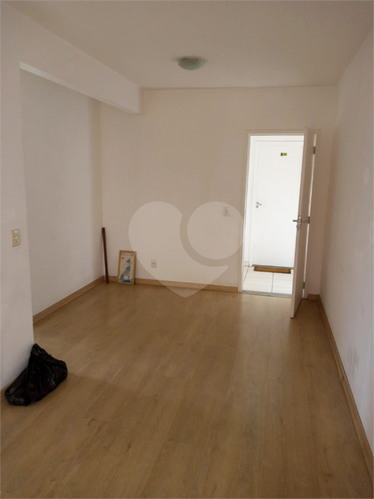 Apartamento à venda com 2 quartos, 50m² - Foto 1