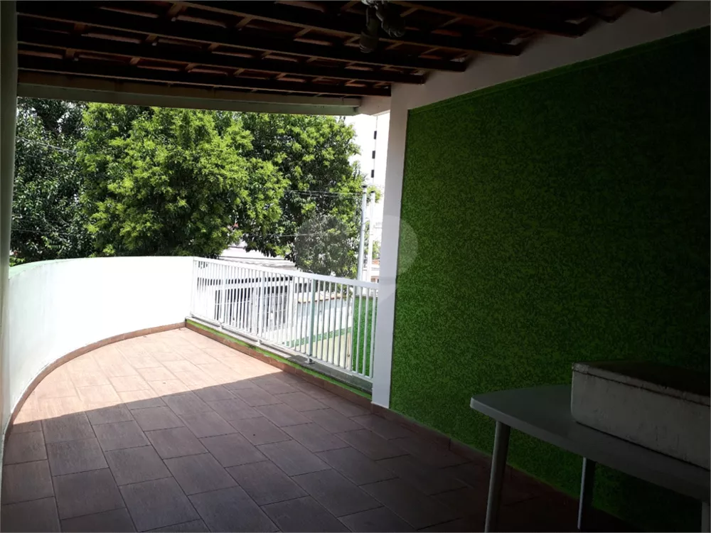 Sobrado à venda com 3 quartos, 130m² - Foto 2