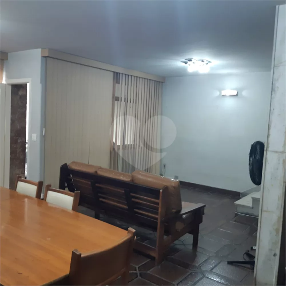 Sobrado à venda com 3 quartos, 190m² - Foto 4