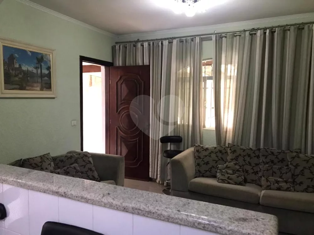 Sobrado à venda com 5 quartos, 218m² - Foto 4