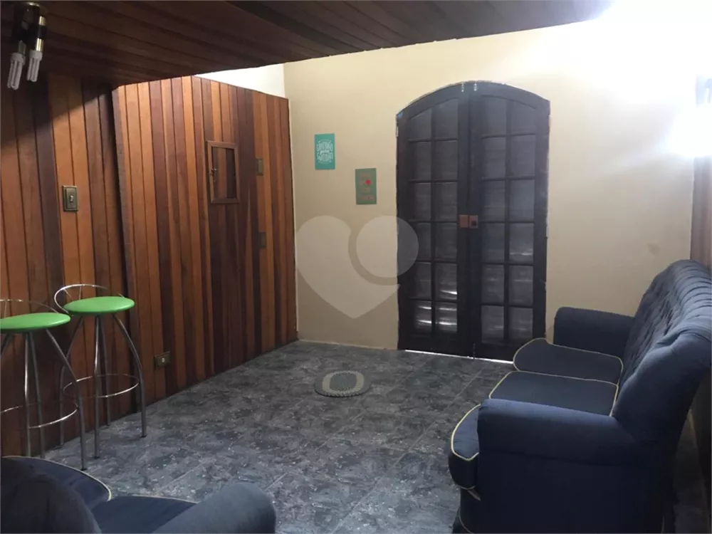 Sobrado à venda com 2 quartos, 150m² - Foto 3