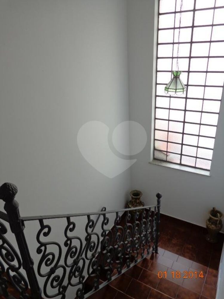Sobrado à venda com 4 quartos, 238m² - Foto 8
