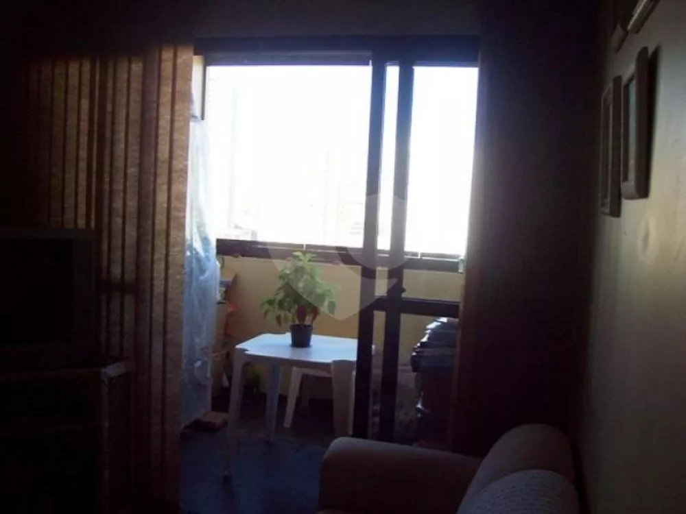 Apartamento à venda com 3 quartos, 100m² - Foto 3