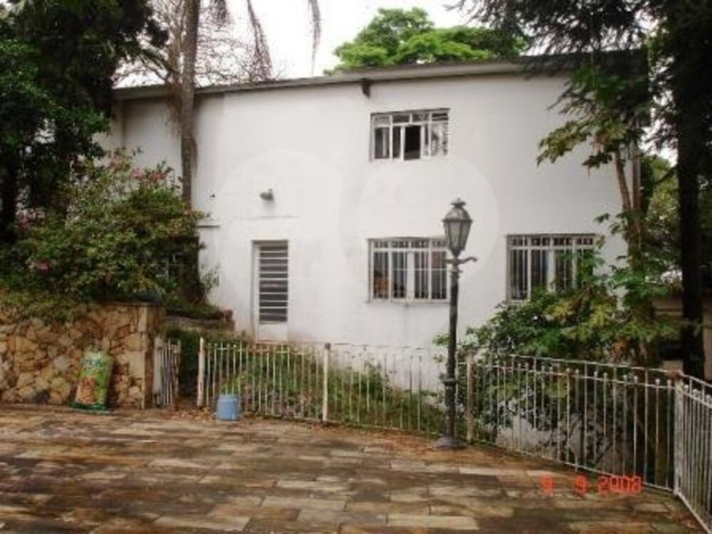 Sobrado à venda com 5 quartos, 300m² - Foto 12