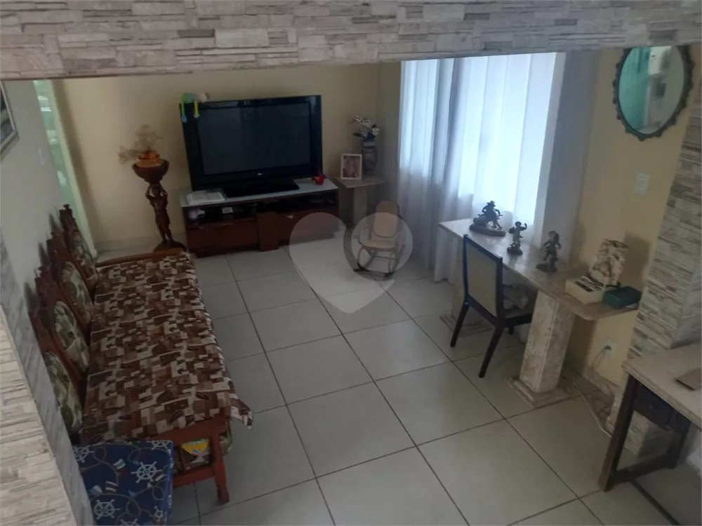 Sobrado à venda com 3 quartos, 174m² - Foto 2