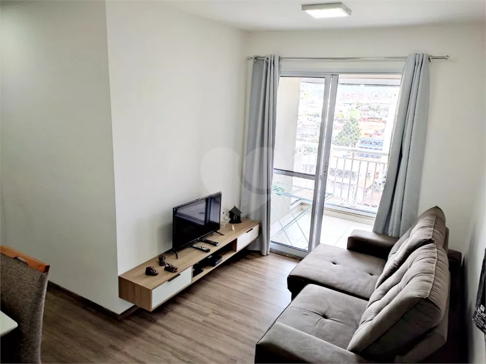 Apartamento à venda com 2 quartos, 56m² - Foto 2