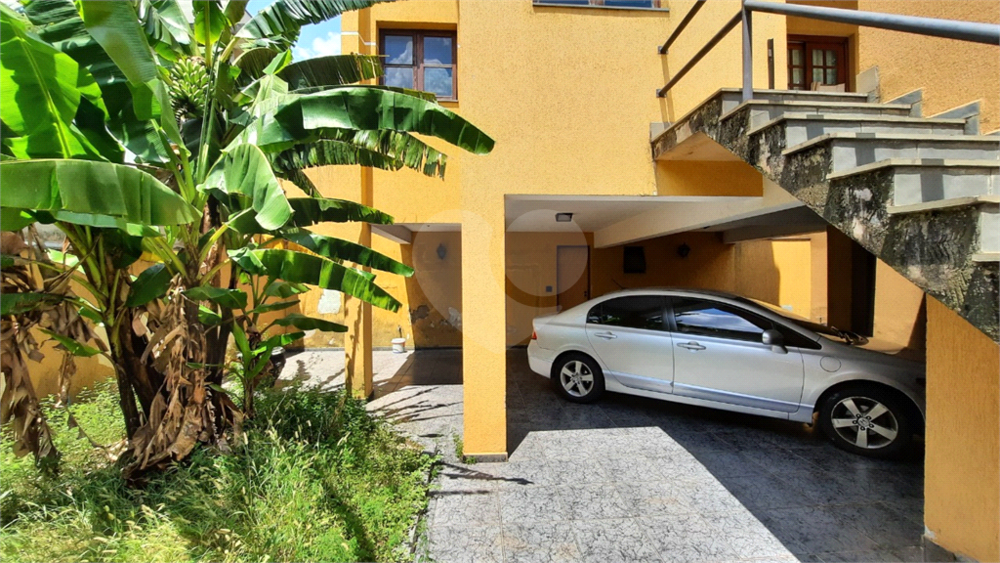 Sobrado à venda com 4 quartos, 250m² - Foto 4