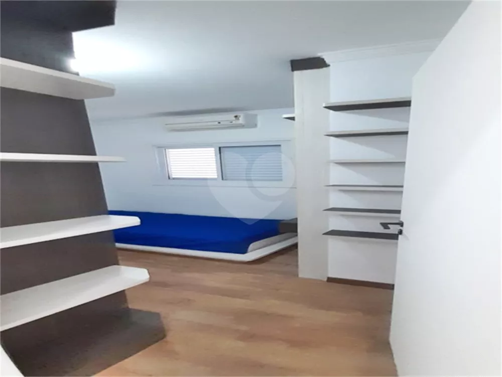 Sobrado à venda com 4 quartos, 251m² - Foto 15