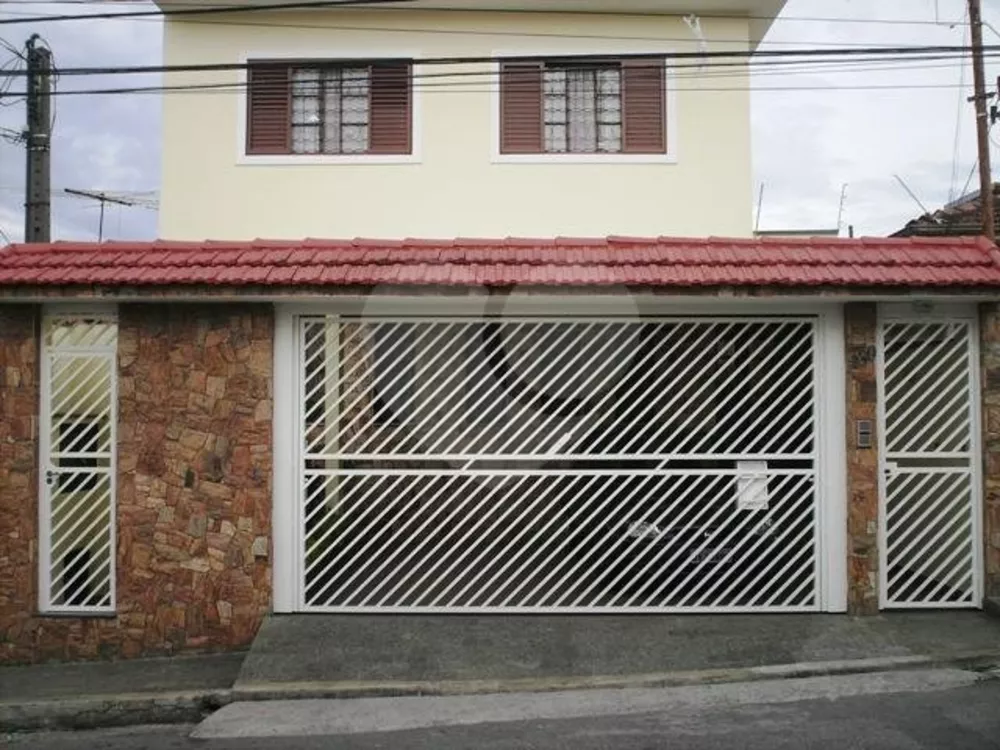 Sobrado à venda com 3 quartos, 200m² - Foto 1