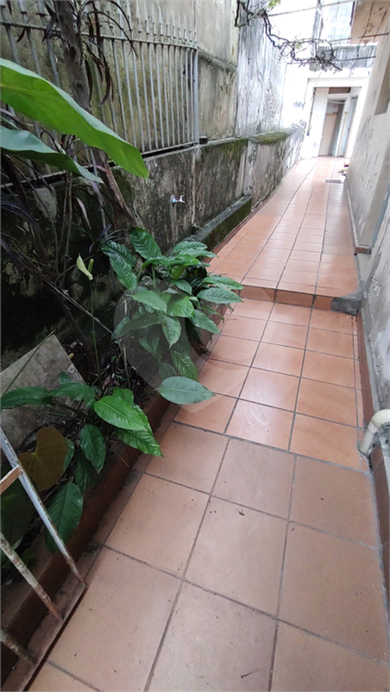 Sobrado à venda com 4 quartos, 217m² - Foto 4