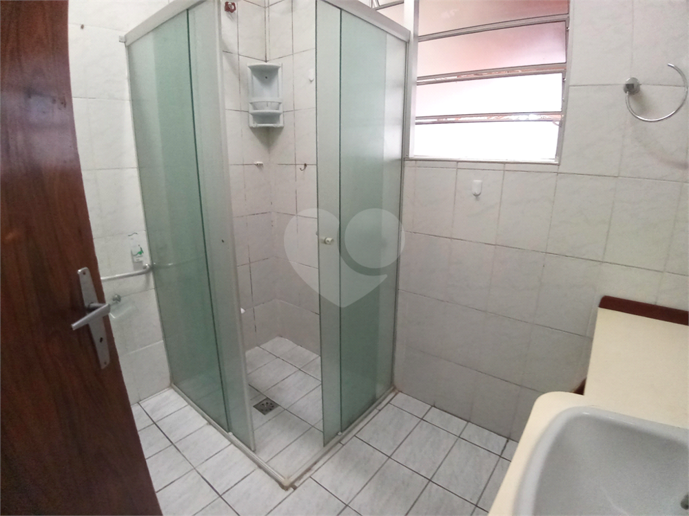 Prédio Inteiro à venda, 1800m² - Foto 23