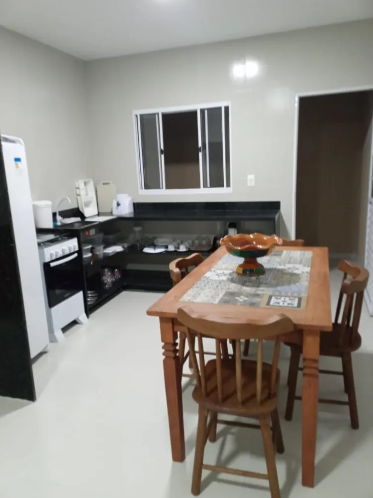 Casa, 6 quartos, 240 m² - Foto 7