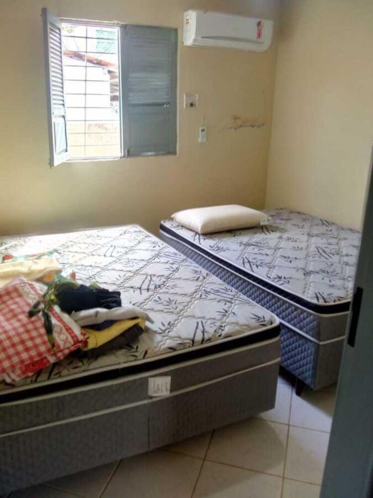 Casa à venda com 4 quartos, 110m² - Foto 3