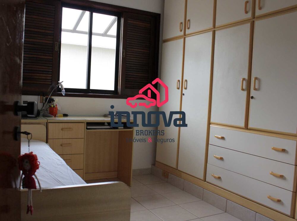 Sobrado à venda com 2 quartos, 223m² - Foto 5