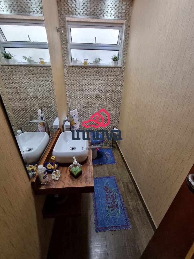 Sobrado, 3 quartos, 219 m² - Foto 12