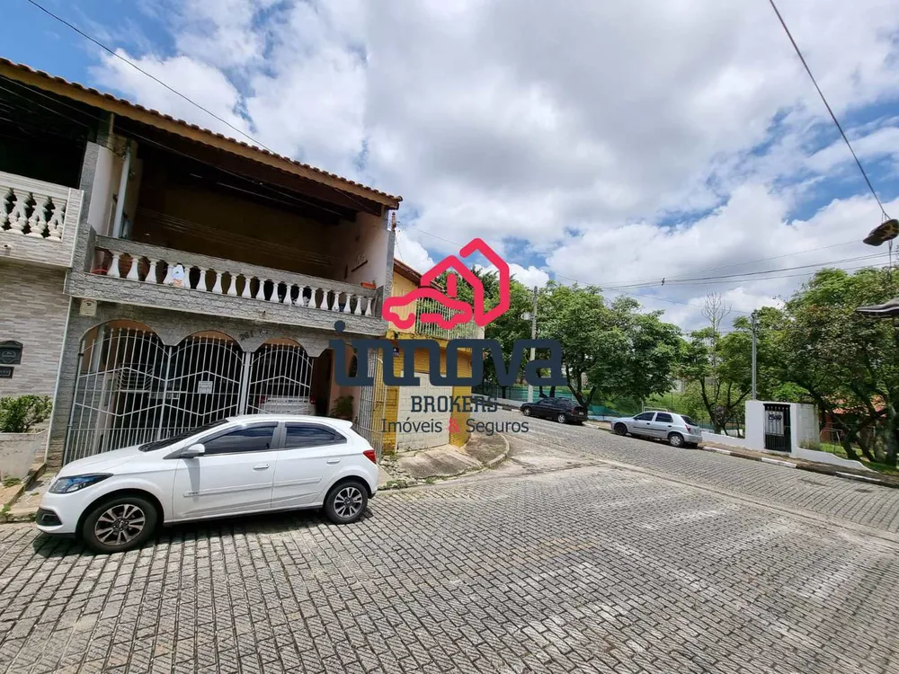 Sobrado, 3 quartos, 219 m² - Foto 2