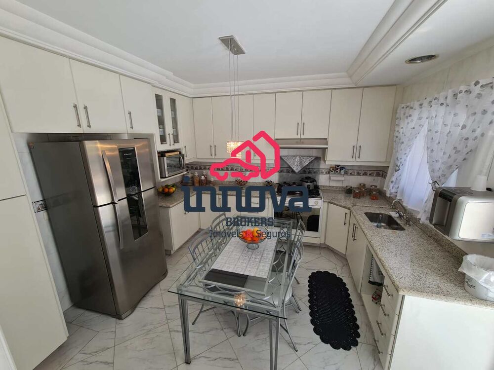 Sobrado, 3 quartos, 300 m² - Foto 11