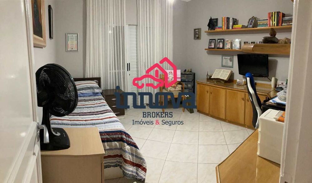 Casa, 3 quartos, 309 m² - Foto 2