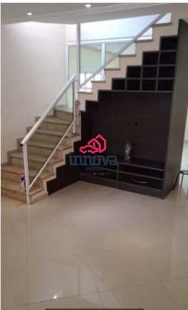 Sobrado, 3 quartos, 180 m² - Foto 1