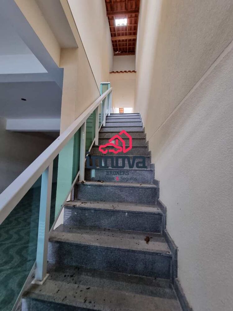 Sobrado, 3 quartos, 200 m² - Foto 2