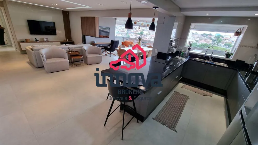Apartamento, 3 quartos, 163 m² - Foto 1
