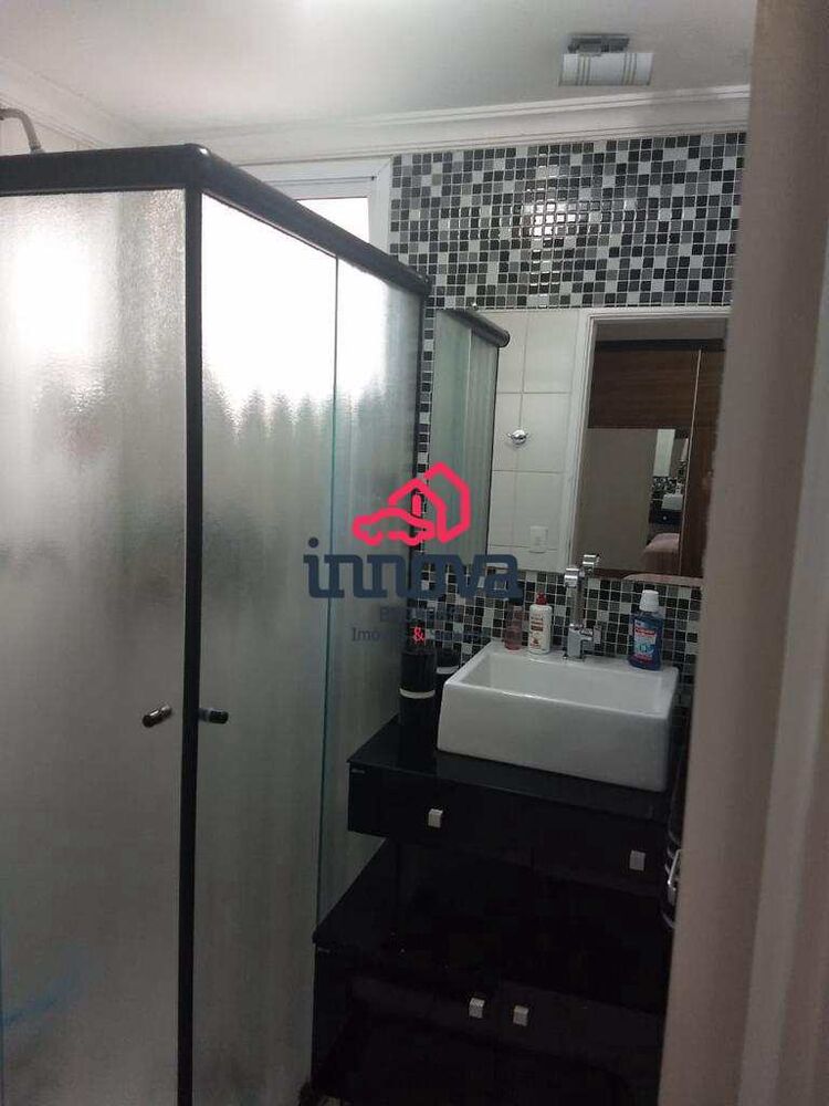 Apartamento à venda com 2 quartos, 61m² - Foto 11
