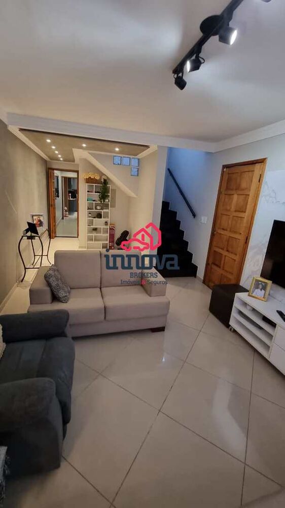 Sobrado, 4 quartos, 194 m² - Foto 1