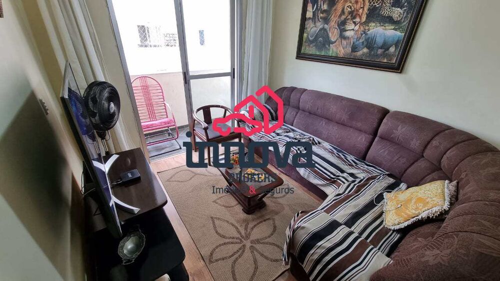 Apartamento à venda com 2 quartos, 62m² - Foto 2