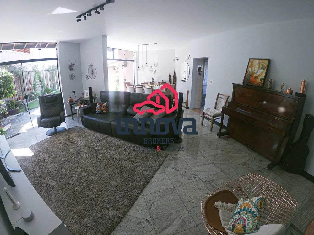 Casa, 3 quartos, 324 m² - Foto 3