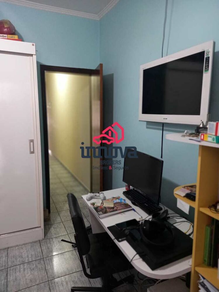 Casa, 3 quartos, 191 m² - Foto 1