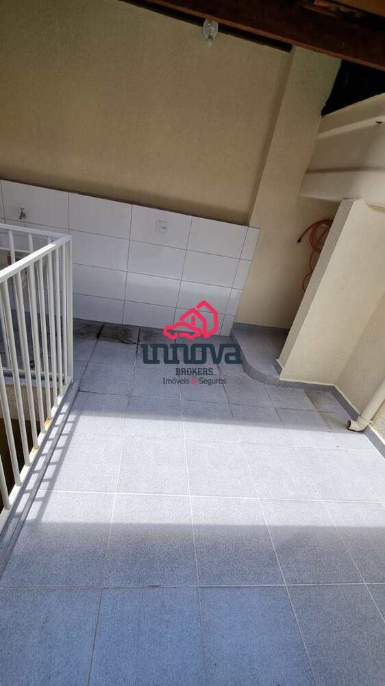 Sobrado à venda com 2 quartos, 74m² - Foto 4