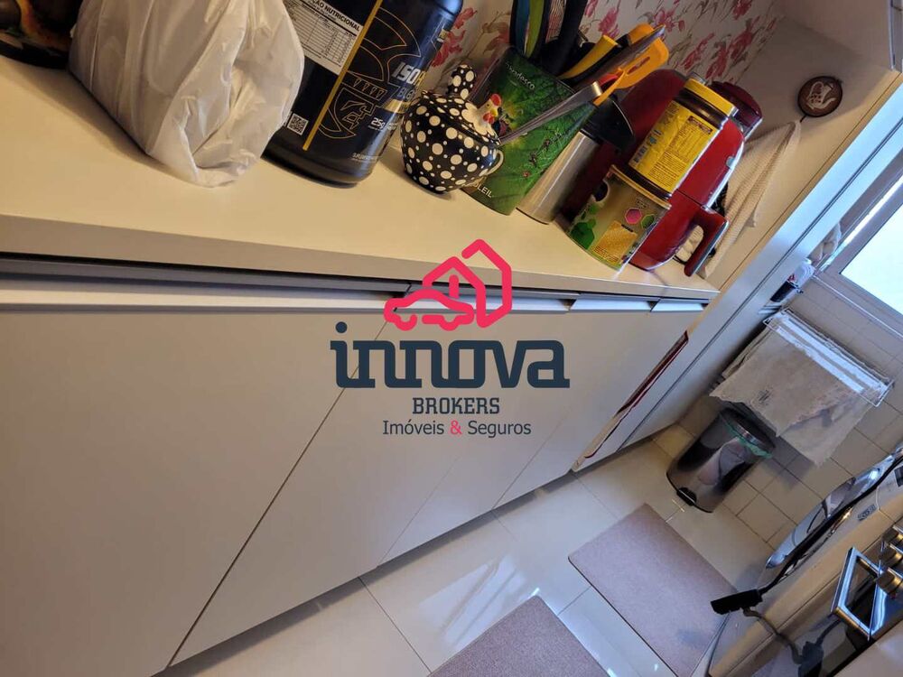 Apartamento à venda com 3 quartos, 61m² - Foto 11