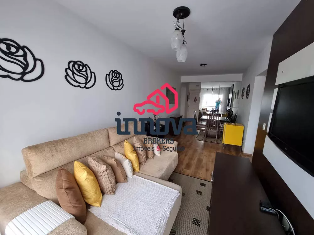 Apartamento à venda com 2 quartos, 63m² - Foto 1