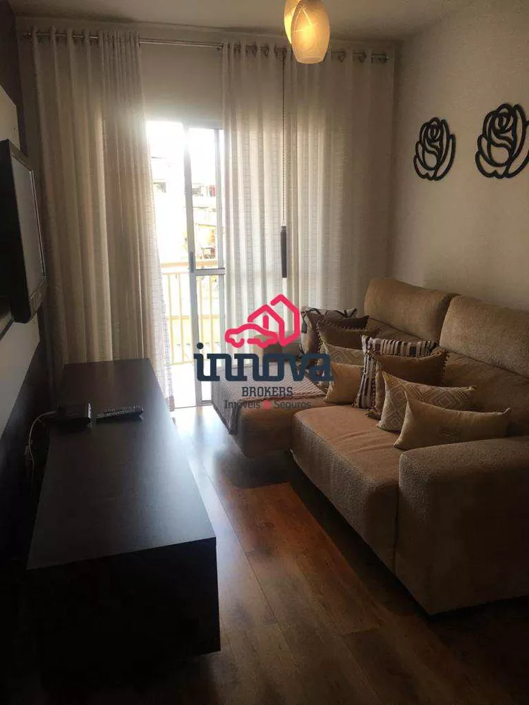 Apartamento à venda com 2 quartos, 63m² - Foto 2