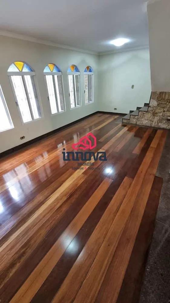 Sobrado, 4 quartos, 219 m² - Foto 1