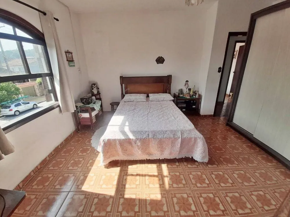 Casa, 3 quartos, 250 m² - Foto 4