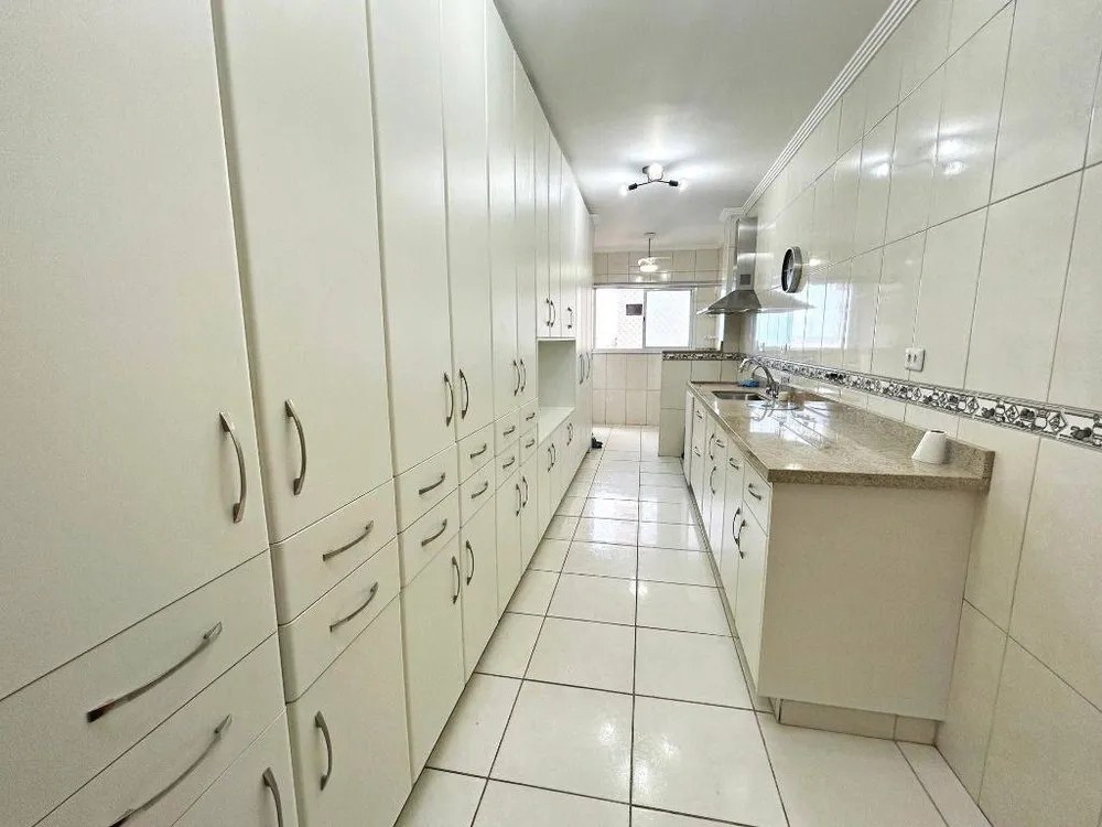 Apartamento, 3 quartos, 130 m² - Foto 1