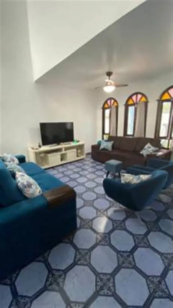Casa, 3 quartos, 331 m² - Foto 3