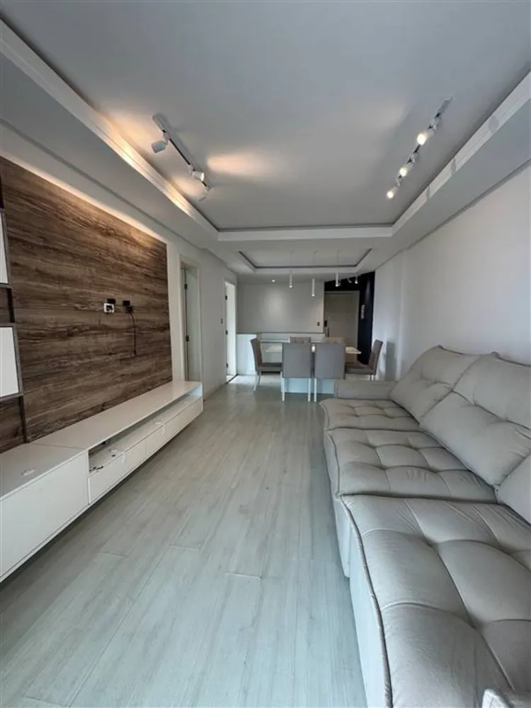 Apartamento, 3 quartos, 262 m² - Foto 2