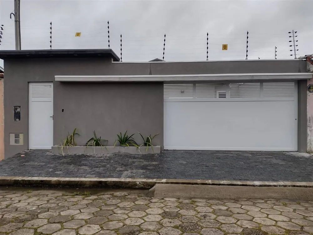 Casa, 4 quartos, 164 m² - Foto 1