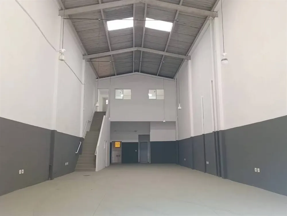 Depósito-Galpão, 220 m² - Foto 1